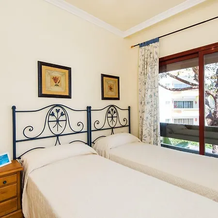 Rentandhomes Luxury